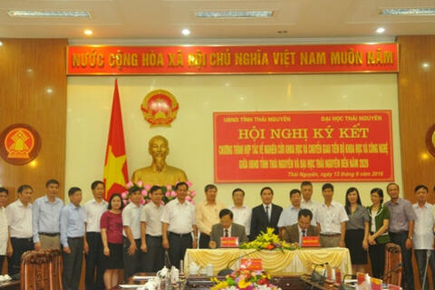 Ký kết chương trình hợp tác về VV88 online casino và chuyển giao tiến bộ VV88 Nhà cái uy tín hàng đầu tại Việt Nam về trò chơi Casino, Bắn cá, Xổ số, Đá Gà công nghệ với UBND tỉnh Thái Nguyên đến năm 2020