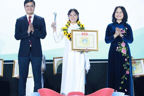 Hành trình bền bỉ của sinh viên VV88 🎖️ Link Trang Chủ Nhà Cái VV88 Cá Cược Thể Thao tiêu biểu