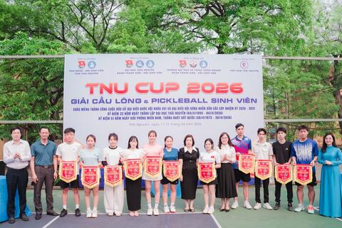 Khai mạc Giải Cầu lông và Pickleball sinh viên VV88 🎖️ Link Trang Chủ Nhà Cái VV88 Cá Cược Thể Thao năm 2026